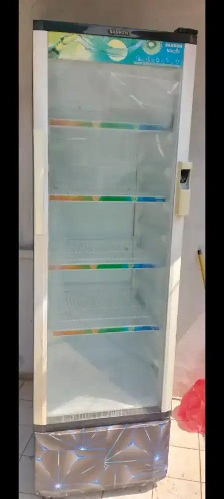 Jual SHOWCASE Sanken tinggi 175 cm belum pernah servis