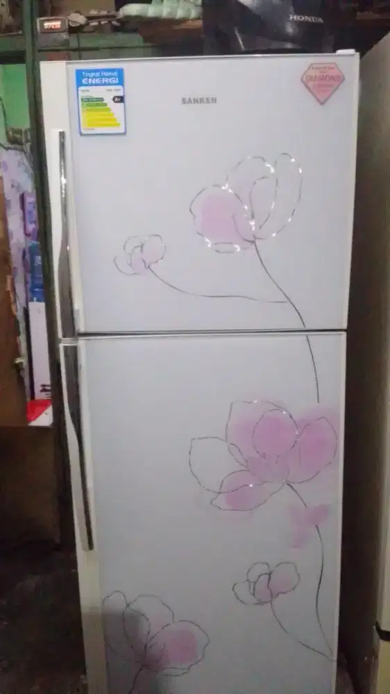 Kulkas 2 pintu SANKEN GRATIS ANTAR