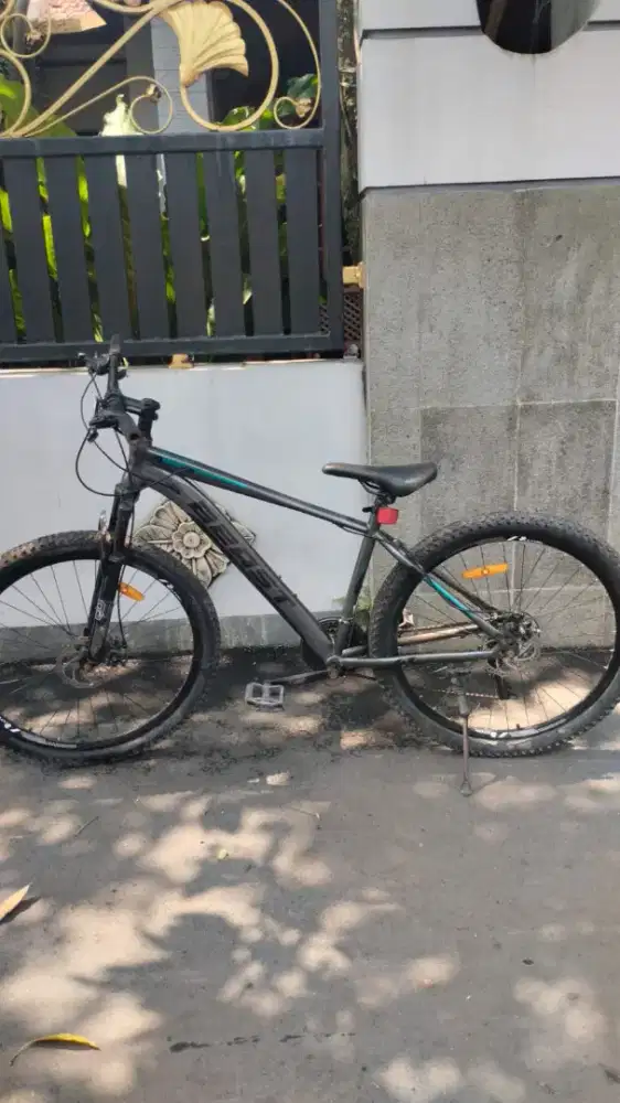 Sepeda MTB BEAST