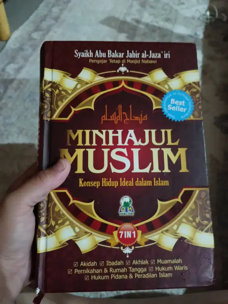 Buku minhajul muslim