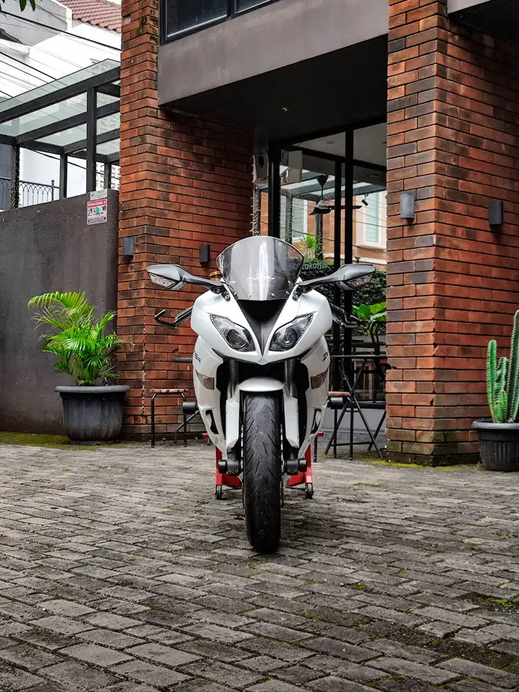 Kawasaki ZX6R 2011 Putih Langka FP Full Modif Istimewa TT ZX6 R ZX 6R