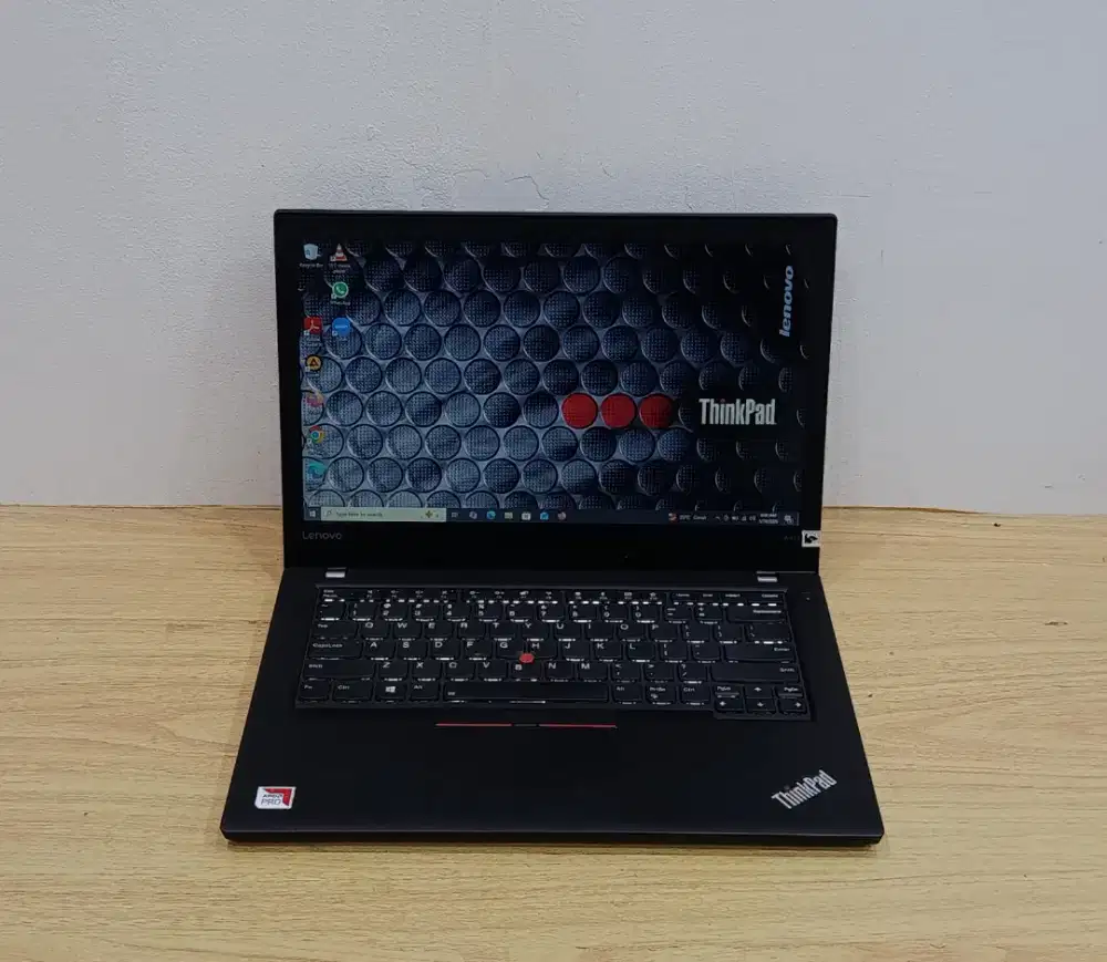 LENOVO Thinkpad A475/processor AMD PRO A12-8830B R7 RAM 8GB SSD 256