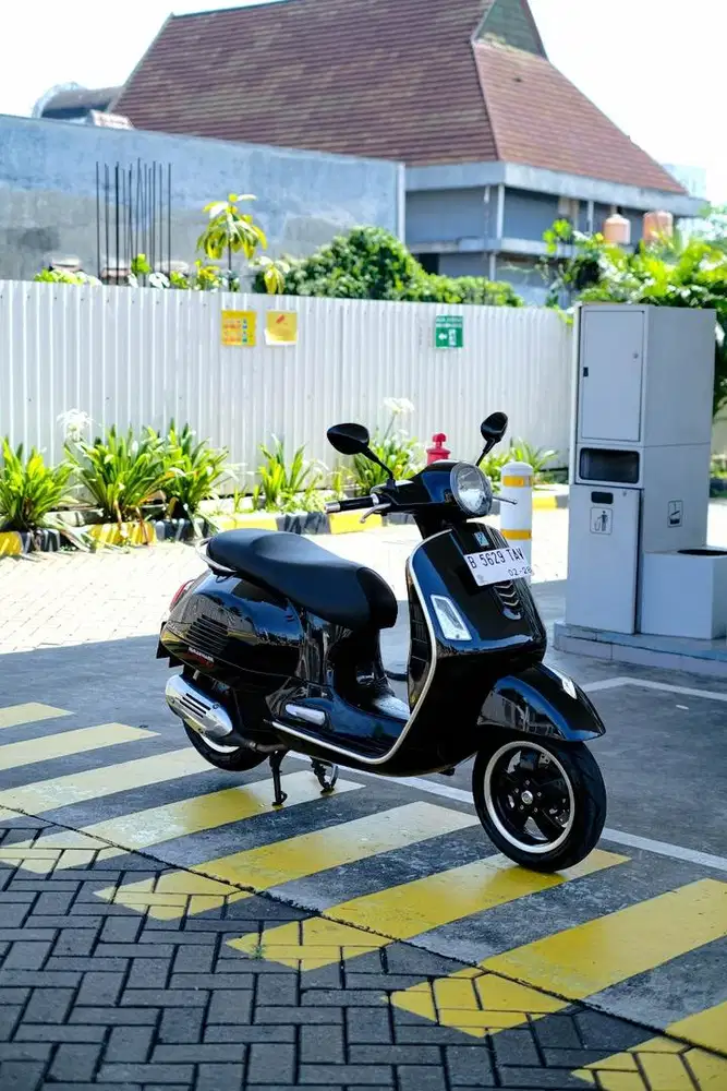 PIAGIO VESPA MATIC GTS 150 IGET ABS 2018