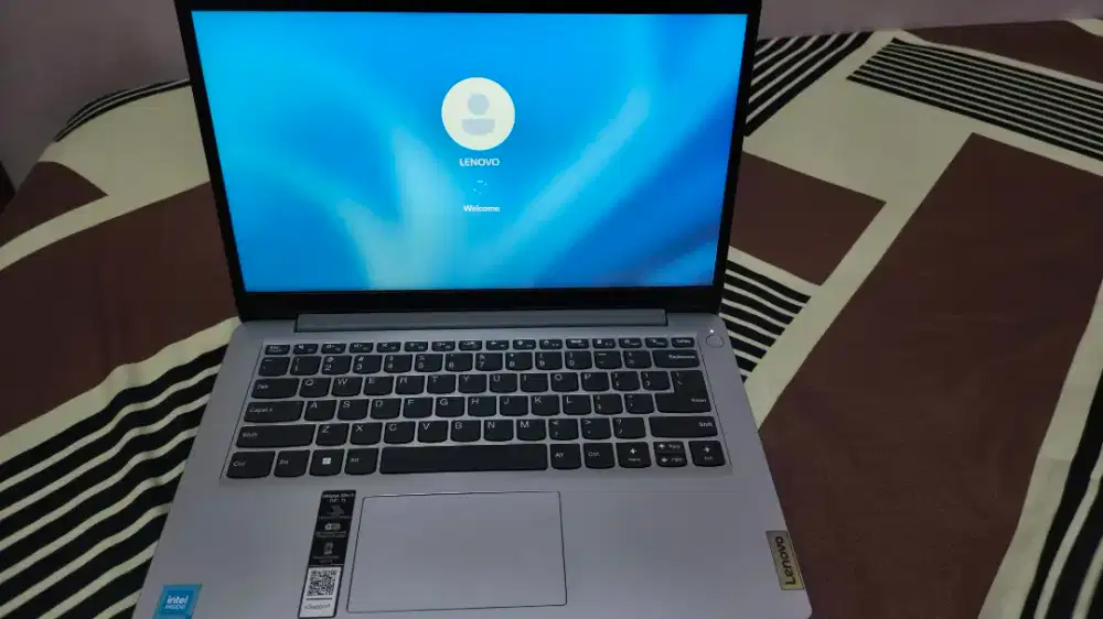 lenovo ideapad 1 14ijl7