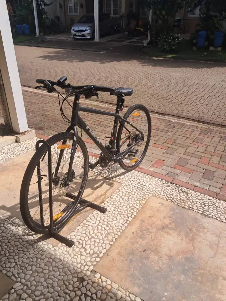 Jual cepat sepeda TREK Allant 7.2. Full upgrade Shimano Deore