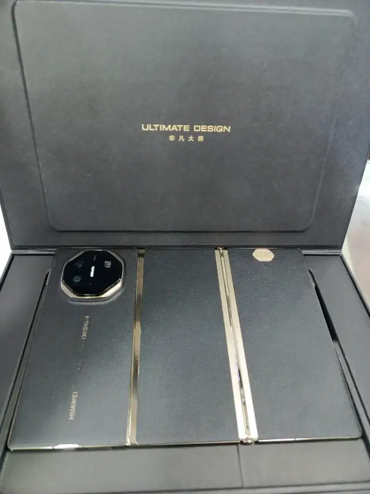 Huawei Mate XT 16/512gb black second Like New