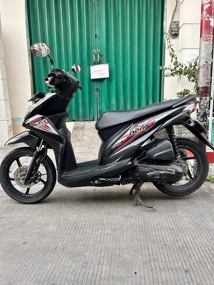 di jual honda beat pajak panjang