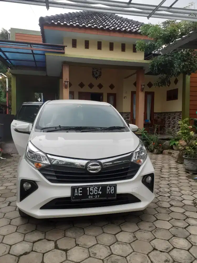 Sigra R manual low km