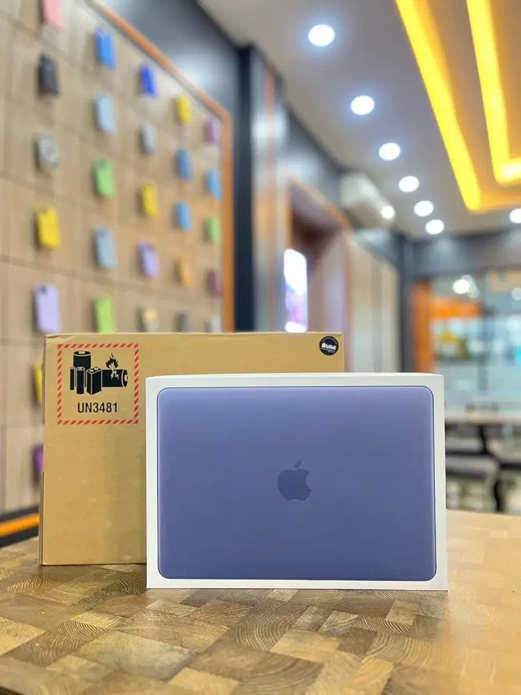 MACBOOK NEO BRANDNEW