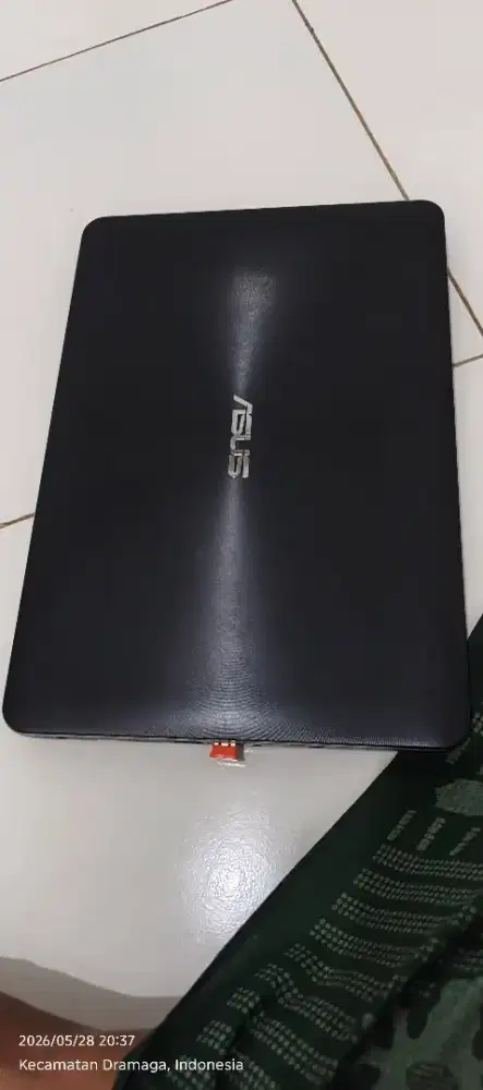 Laptop Asus x445L
