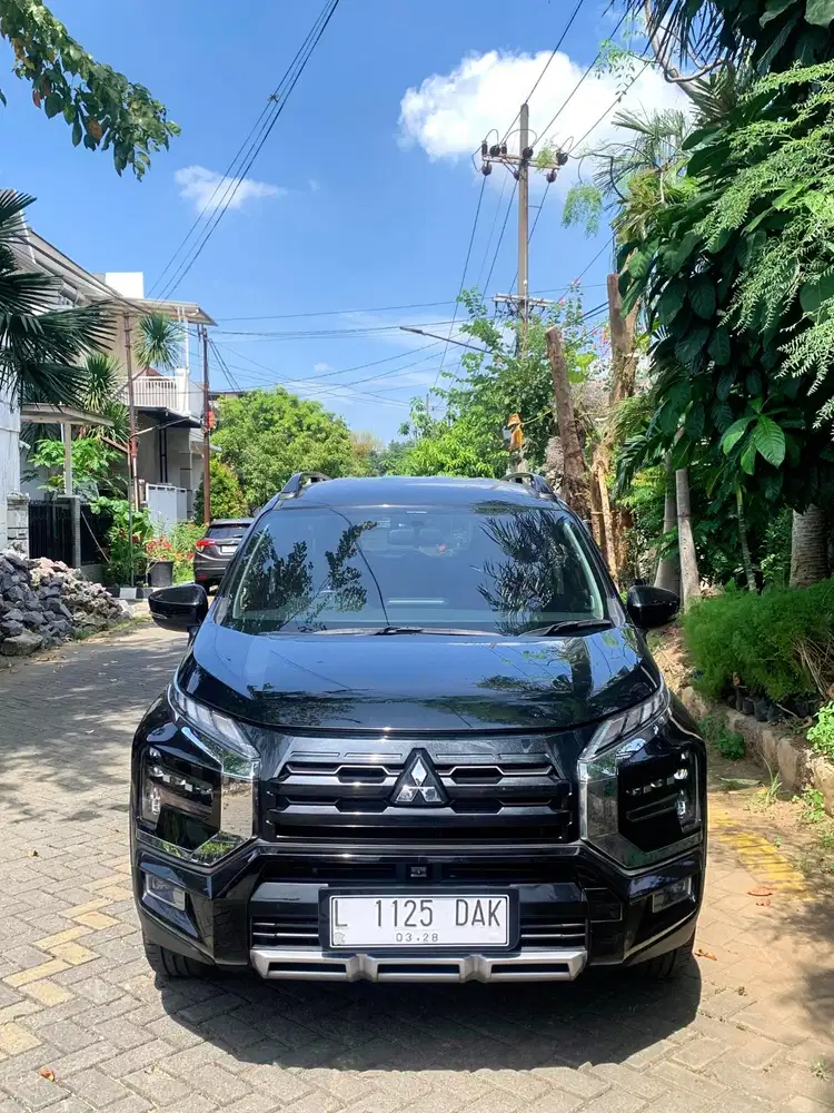 New Xpander Cross Premium Package 2022 Km 40rb