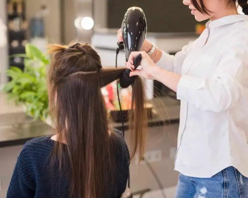 LOWONGAN KERJA SALON