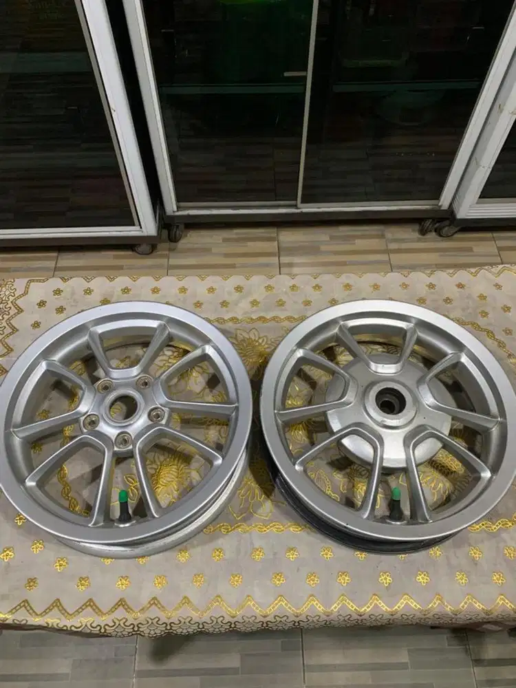 Velg Vespa Primavera Yacht Ring 12