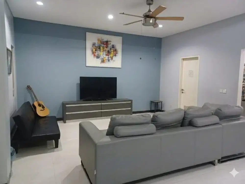 Rumah 3 Lantai di Jakarta Garden City, Cluster Zebrina (010)
