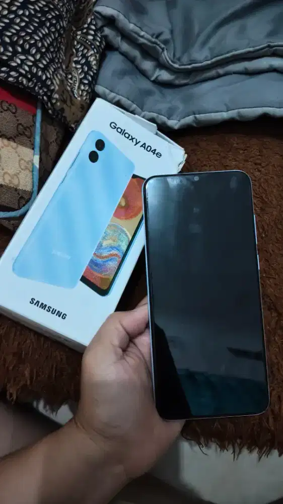 SAMSUNG A04E 3/32GB