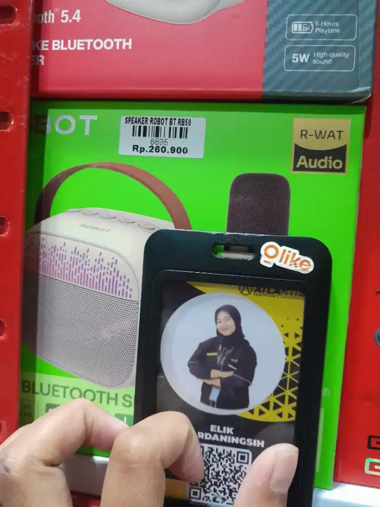 Speaker robot bt