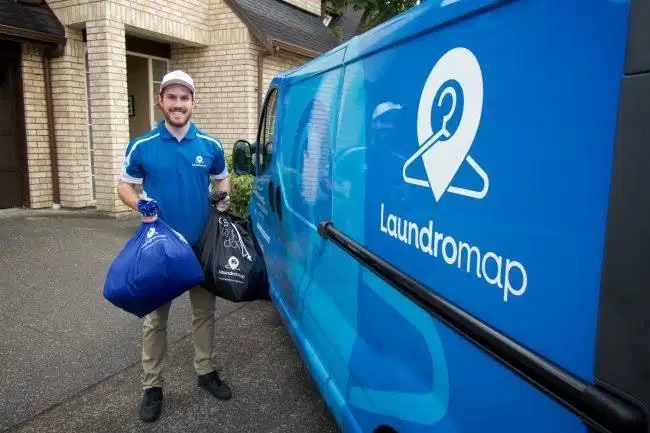 Dicari Driver Mobil Laundry Area Surabaya Timur