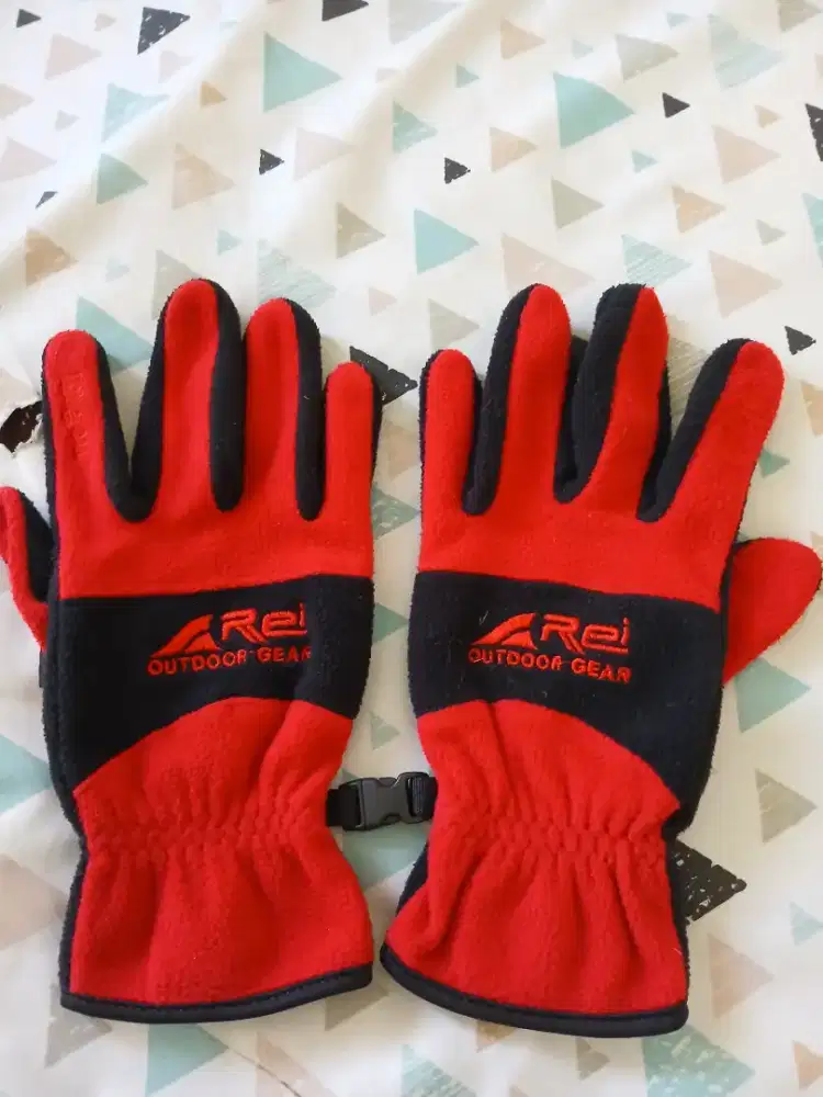 Sarung tangan Arei