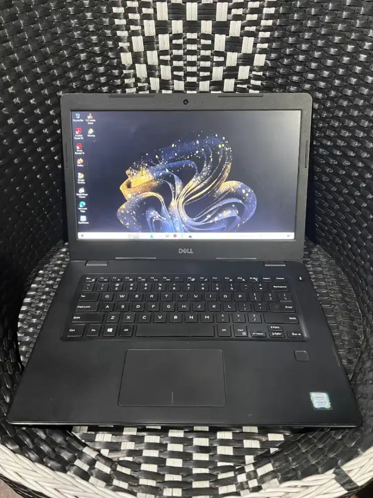 Dell Latitude 3490 i5 Gen 8 Double VGA