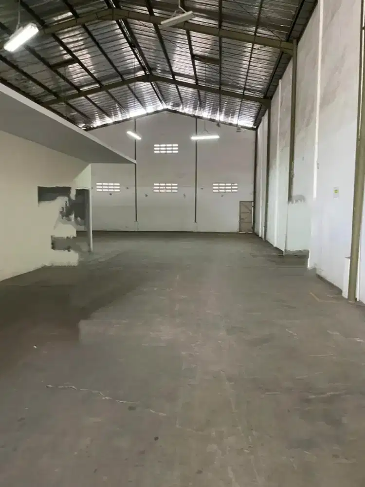 Sewa Gudang Siap Pakai Taman Tekno BSD Tangerang