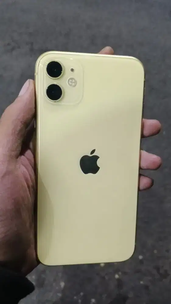 iPhone 11 64gb inter