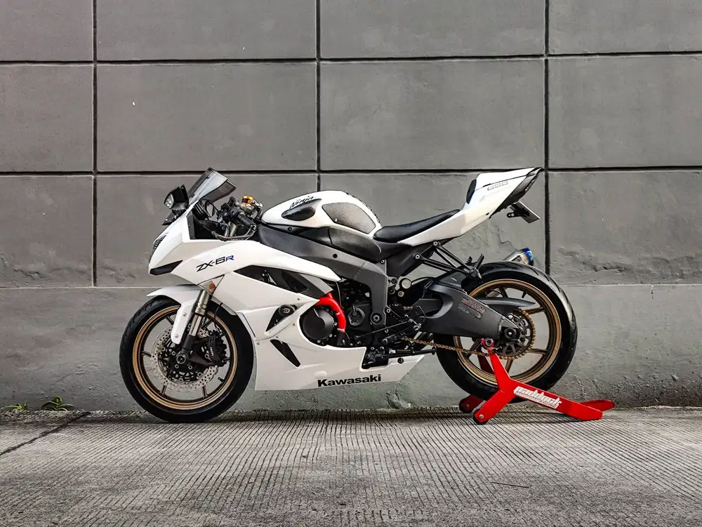 Kawasaki ZX6R 2011 Putih Langka FP Full Modif Istimewa TT ZX6 R ZX 6R