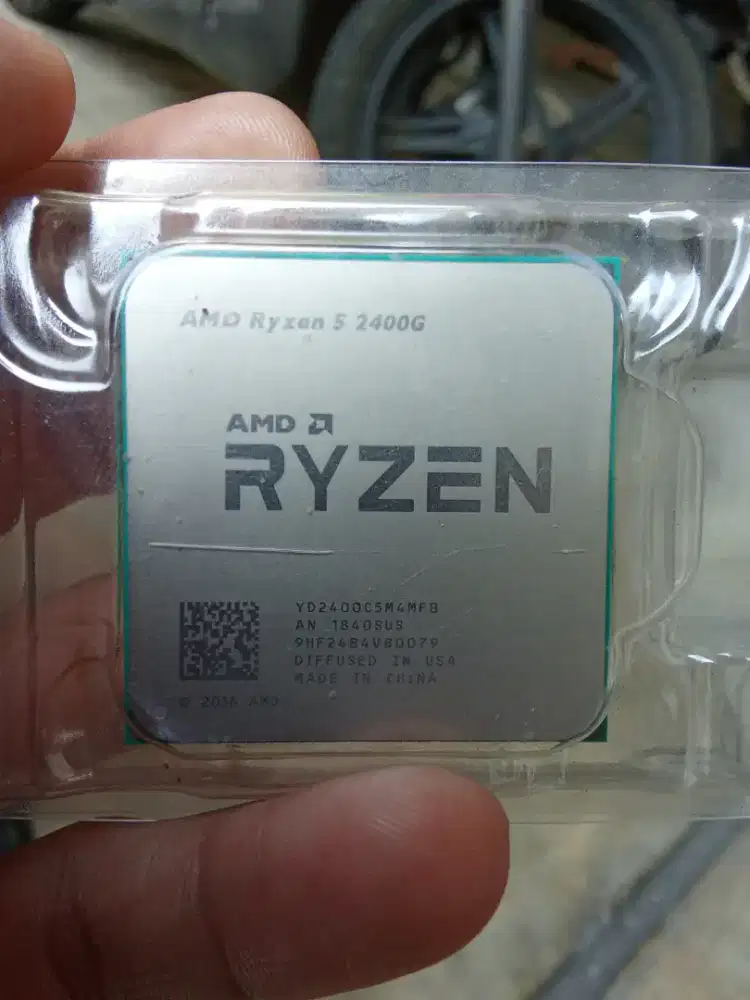 AMD Ryzen 5 2400G 4C/8T AM4 igpu vega 11