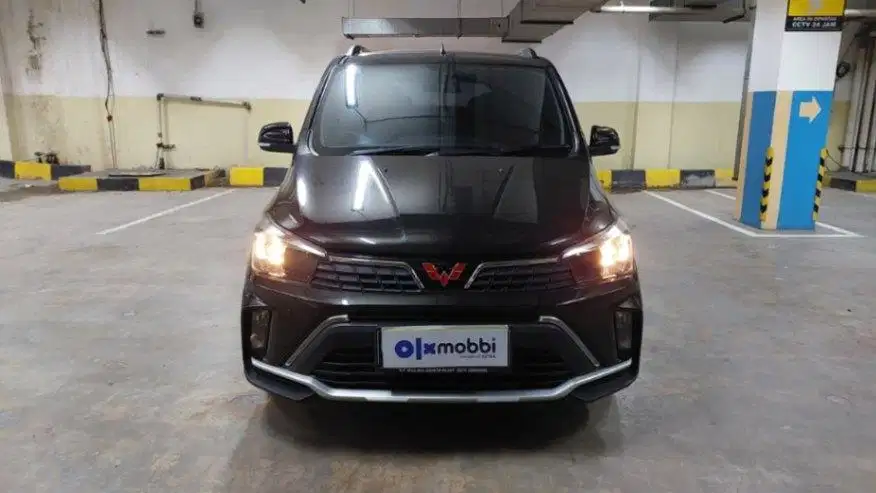 DP MURAH Wuling Confero S 1.5 L ACT Lux Plus MT 2022 Hitam CHFJB