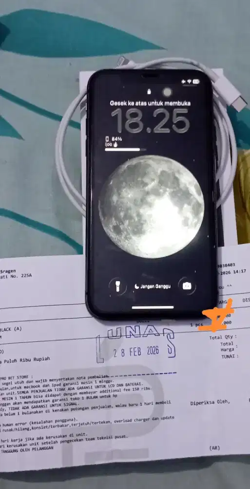 iphone 11 64 hitam
