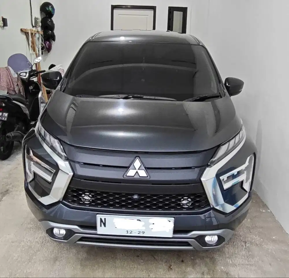 Mitsubishi Xpander Ultimate 1.5 AT Edisi Desember 2024
