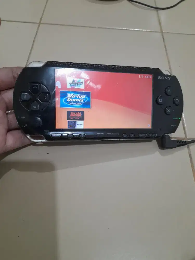 PSP FAT Tebel Mesin hidup Normal Memory 16gb Mines ga ada batrenya