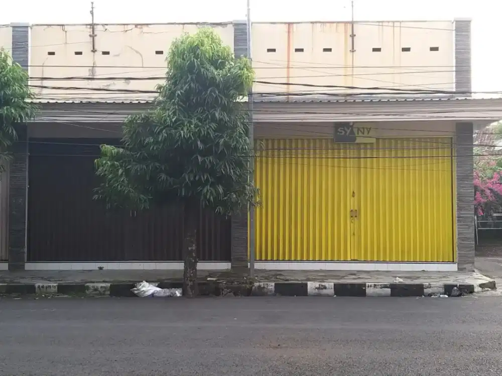​Dikontrakkan Toko Strategis di Jl. Kartini Pekalongan–Seberang SMAN 1