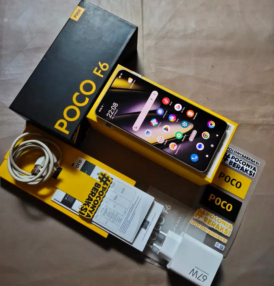 Poco F6 12/512GB