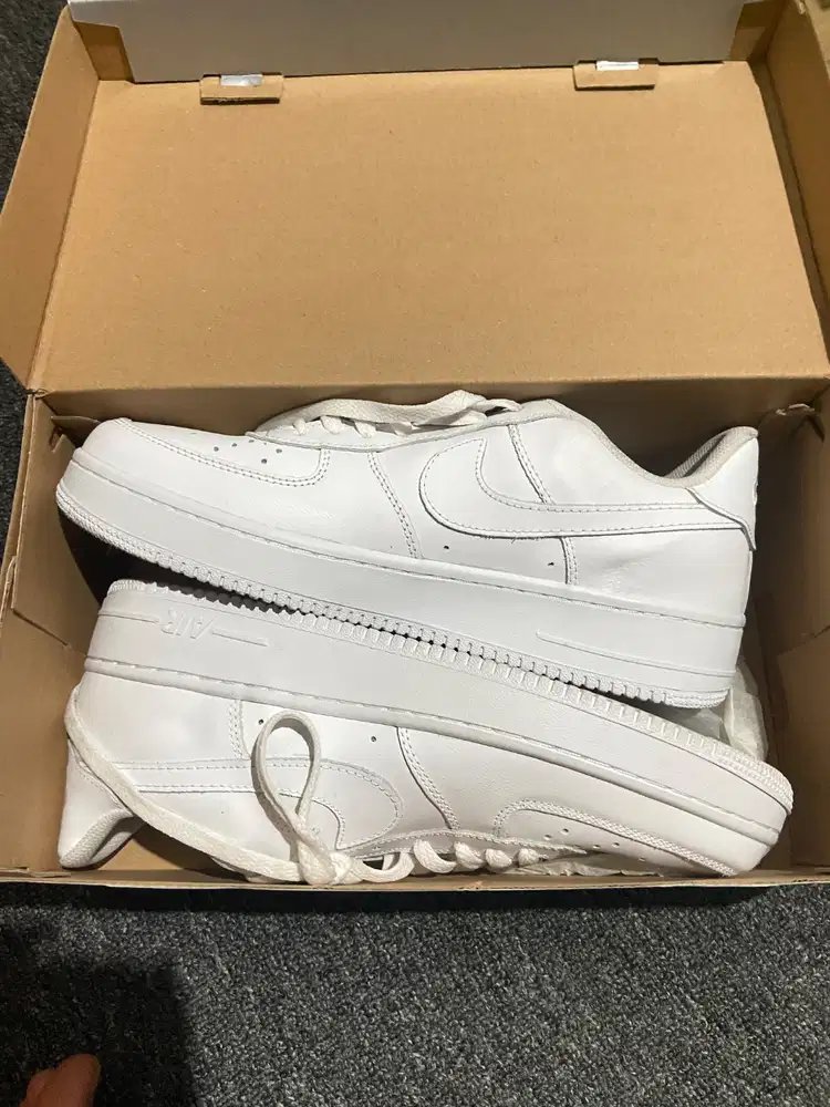 Nike Air Force likenew 42,5cm