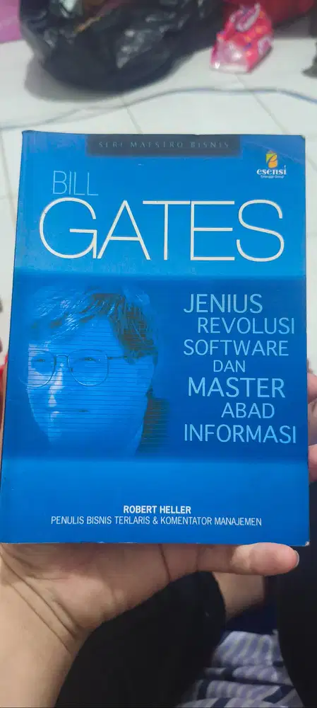Buku Bill Gates – Jenius Revolusi Software dan Master Abad Informasi
