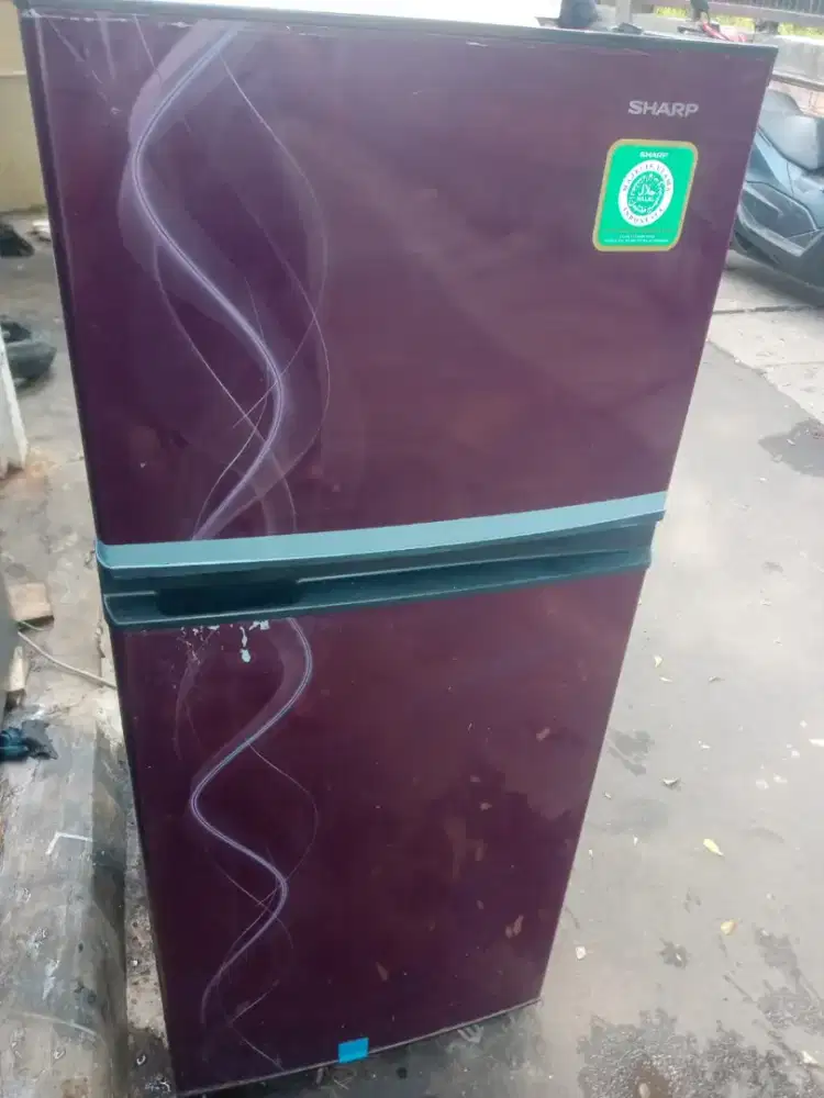 Kulkas 2 pintu mini Sharp