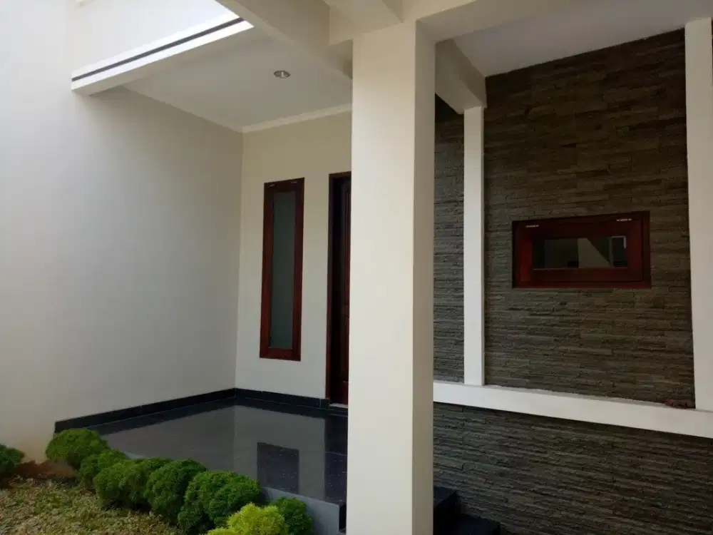 Rumah Bangunan Minimalis 2 Lantai Disewakan Di Kalibata Dekat Duren Tiga dan Mampang