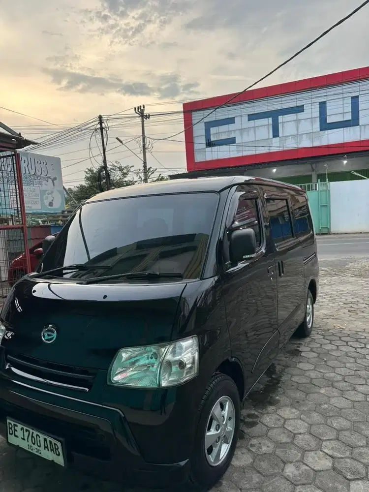 granmax minibus