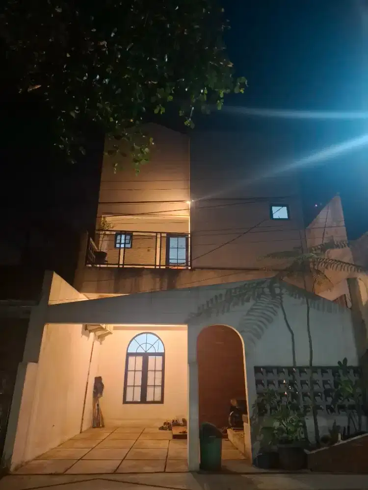 Di Jual Rumah Villa Bogor Indah 2