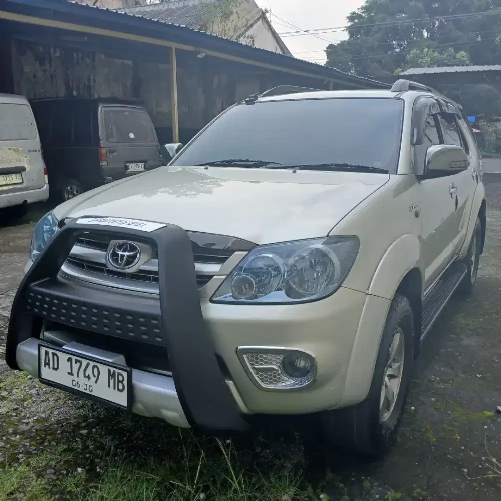 Fortuner 2.7 Autometic Bensin