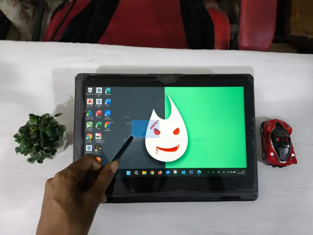 Laptop 2-in-1 Super Slim! Lenovo Yoga i5 Touchscreen + Pen (SSD 512GB)