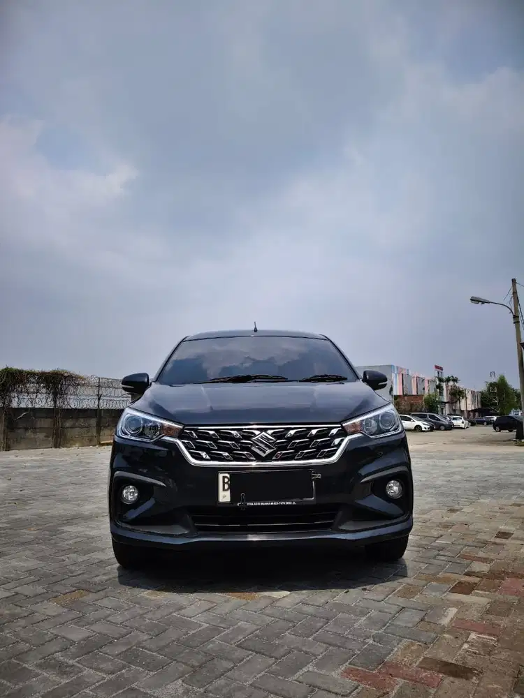 Suzuki Ertiga GX Hybrid AT 2024