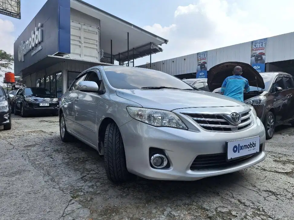 DP MURAH Toyota Corolla Altis 1.8 G Bensin-AT 2012 Silver C5AET