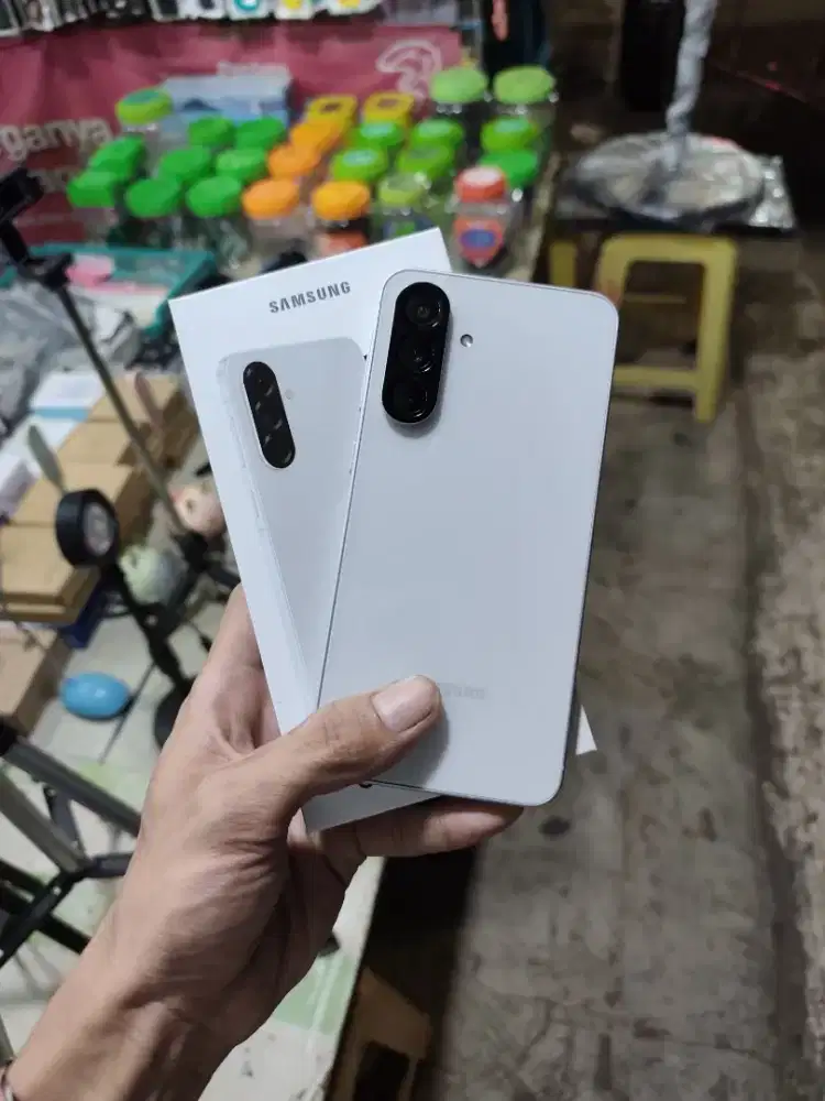 SAMSUNG A56 SEIN RAM 8/256 FULLSET MULUS LIKENEW GARANSI AKTIV
