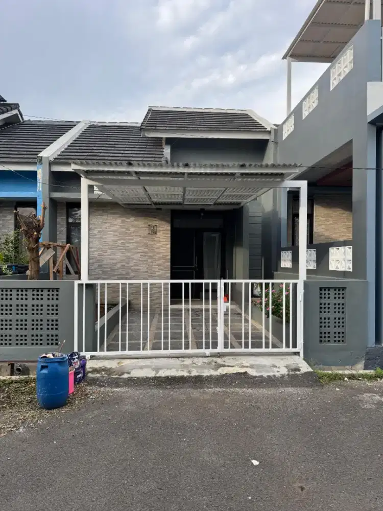 DISEWAKAN / DIKONTRAKKAN RUMAH PESONA CIWASTRA VILLAGE