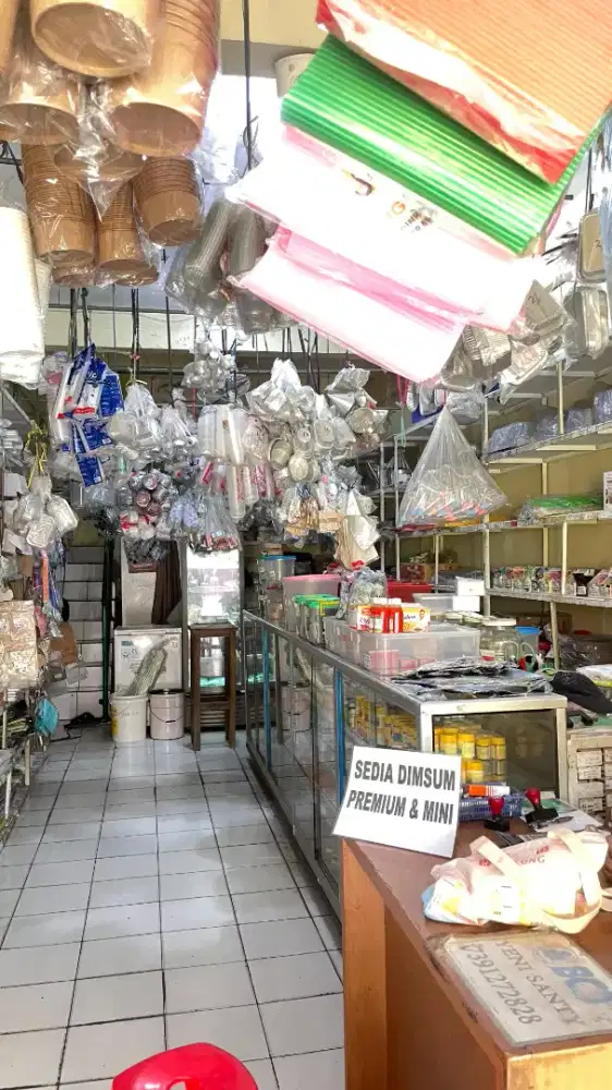 TAKE OVER / JUAL BORONGAN ISI TOKO BAHAN KUE & PLASTIK