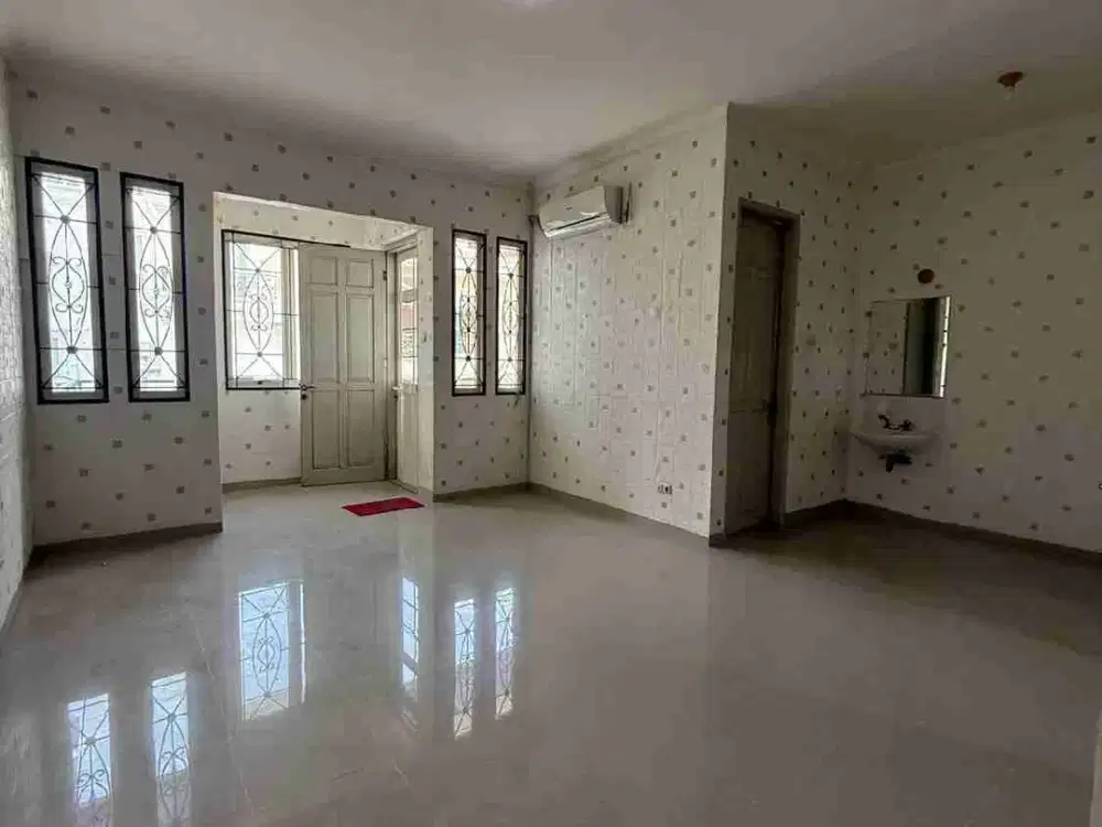 RUMAH 3KT 3KM DI GADING MEDITERANIAN KELAPA GADING RP130 JUTA PERTAHUN