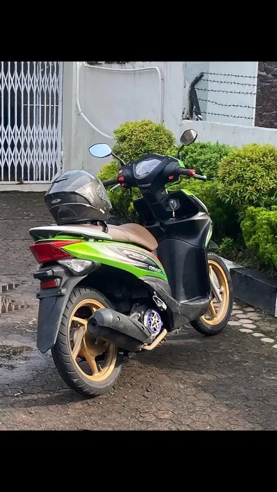 Honda spacy 2012