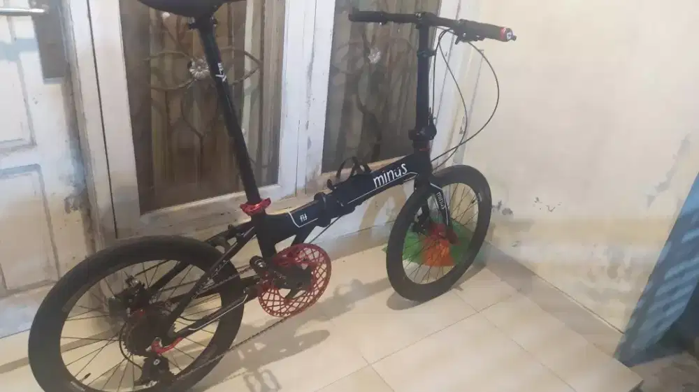 Sepeda lipat Minus Fit bukan Fnhon Dahon