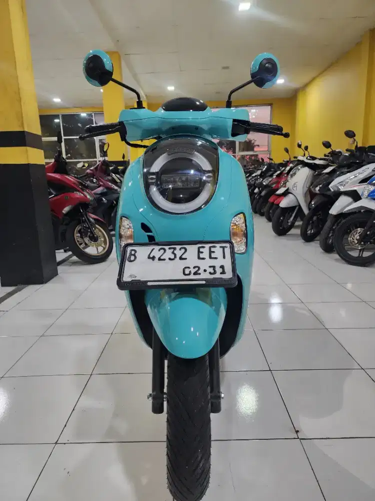 HONDA SCOOPY PRESTIGE 2025